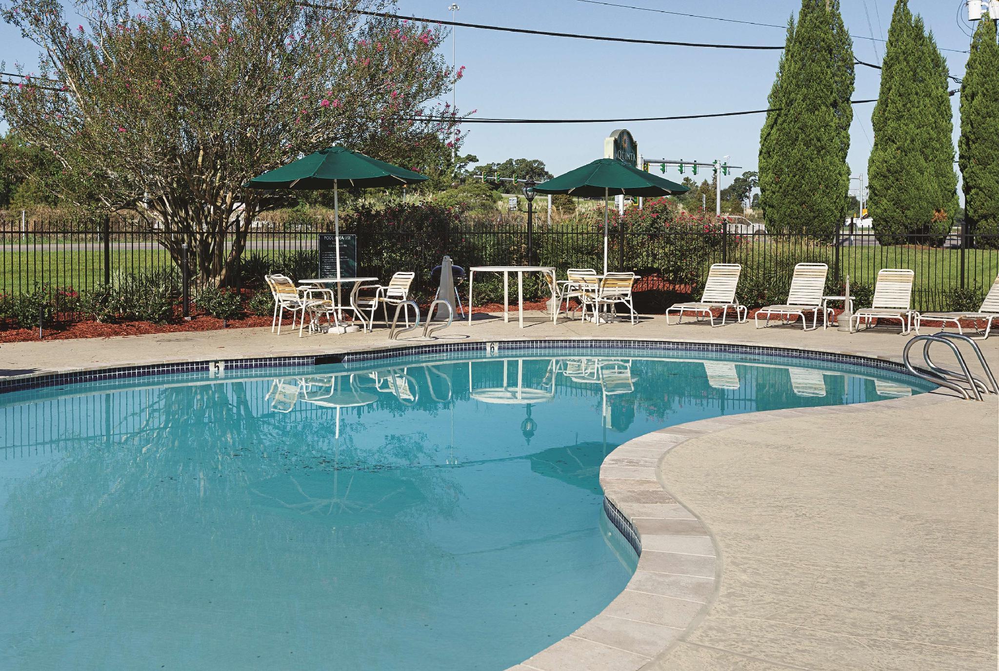 Отель La Quinta By Wyndham Baton Rouge Siegen Lane Экстерьер фото